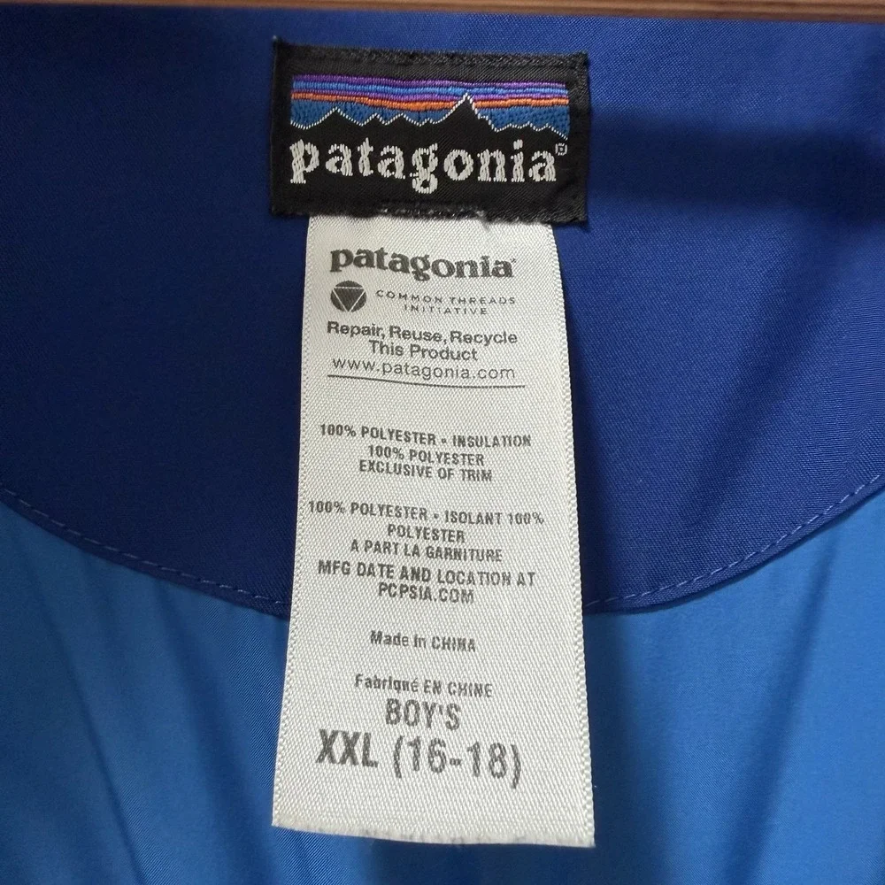 Patagonia Boys Snow Flyer Insulated Hooded Ski Jacket Youth XXL / 16-18 Parka